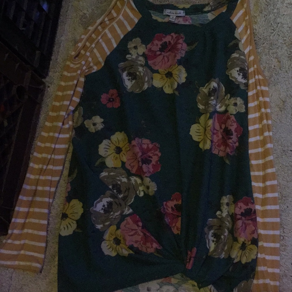long sleeved flower top